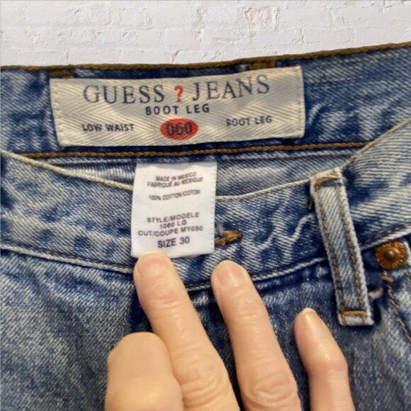VINTAGE 90'S GUESS JEANS -- Low Waist, Boot Leg, Lt Blue, Style #1060 Never Worn - Picture 9 of 9